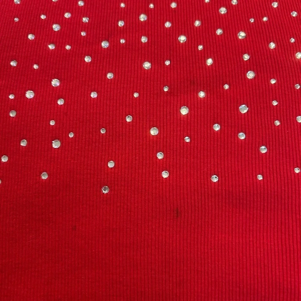 Red Sleeveless Women’s Top with Rhinestone Accents - Picture 5 of 5